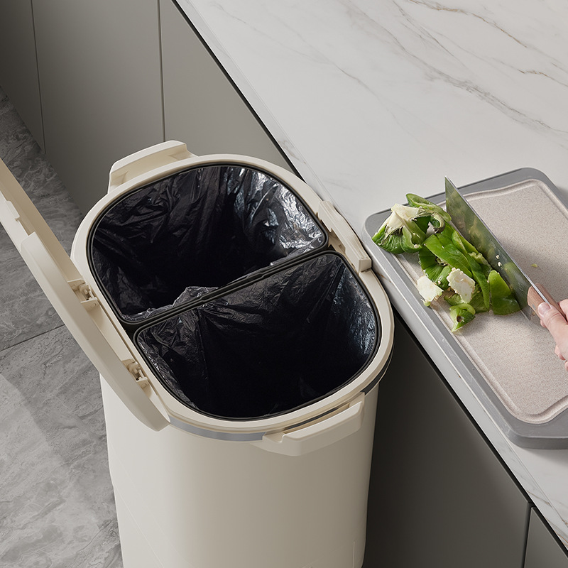 ‌ Poubelle de cuisine à pédale - Commercial Kitchen Bin avis et prix